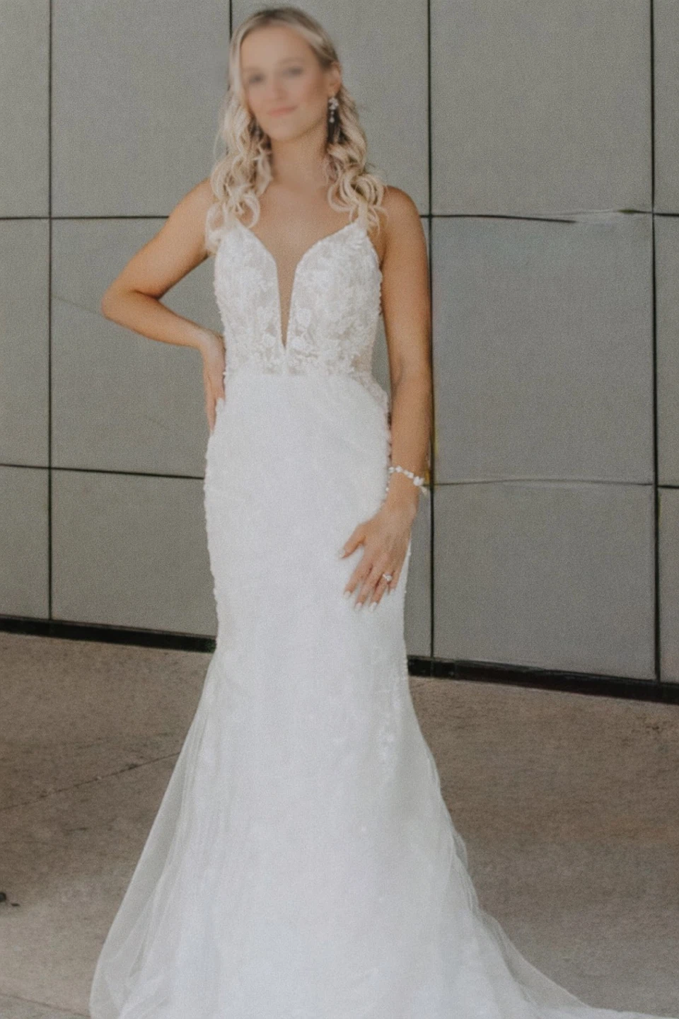 Essence of Australia Plunge Neck Wedding Gown - size 10 - photo 2