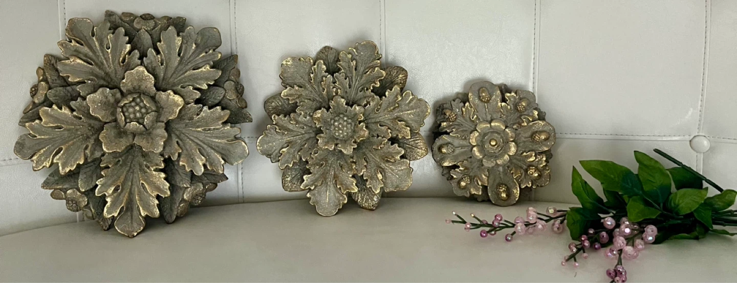PRETTY 3 PIECE DECORATIVE WALL DECOR