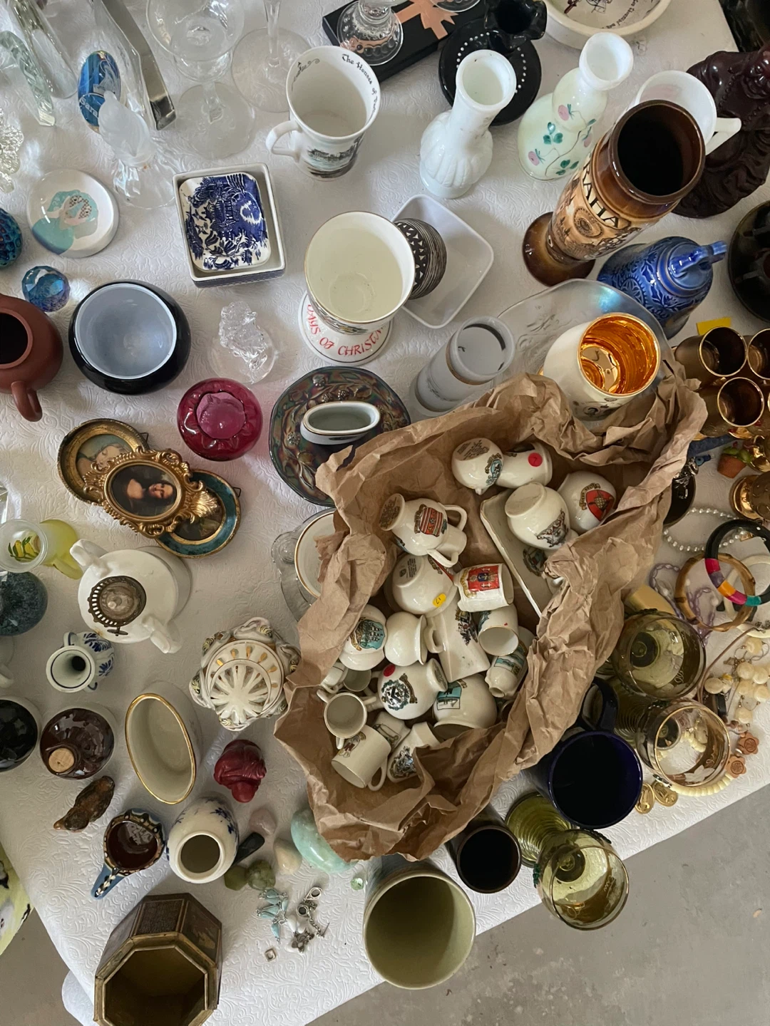 Assorted Collectible Miniatures and Glassware - photo 4