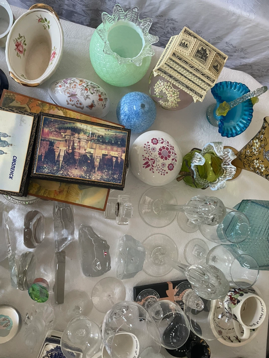 Assorted Collectible Miniatures and Glassware - photo 3