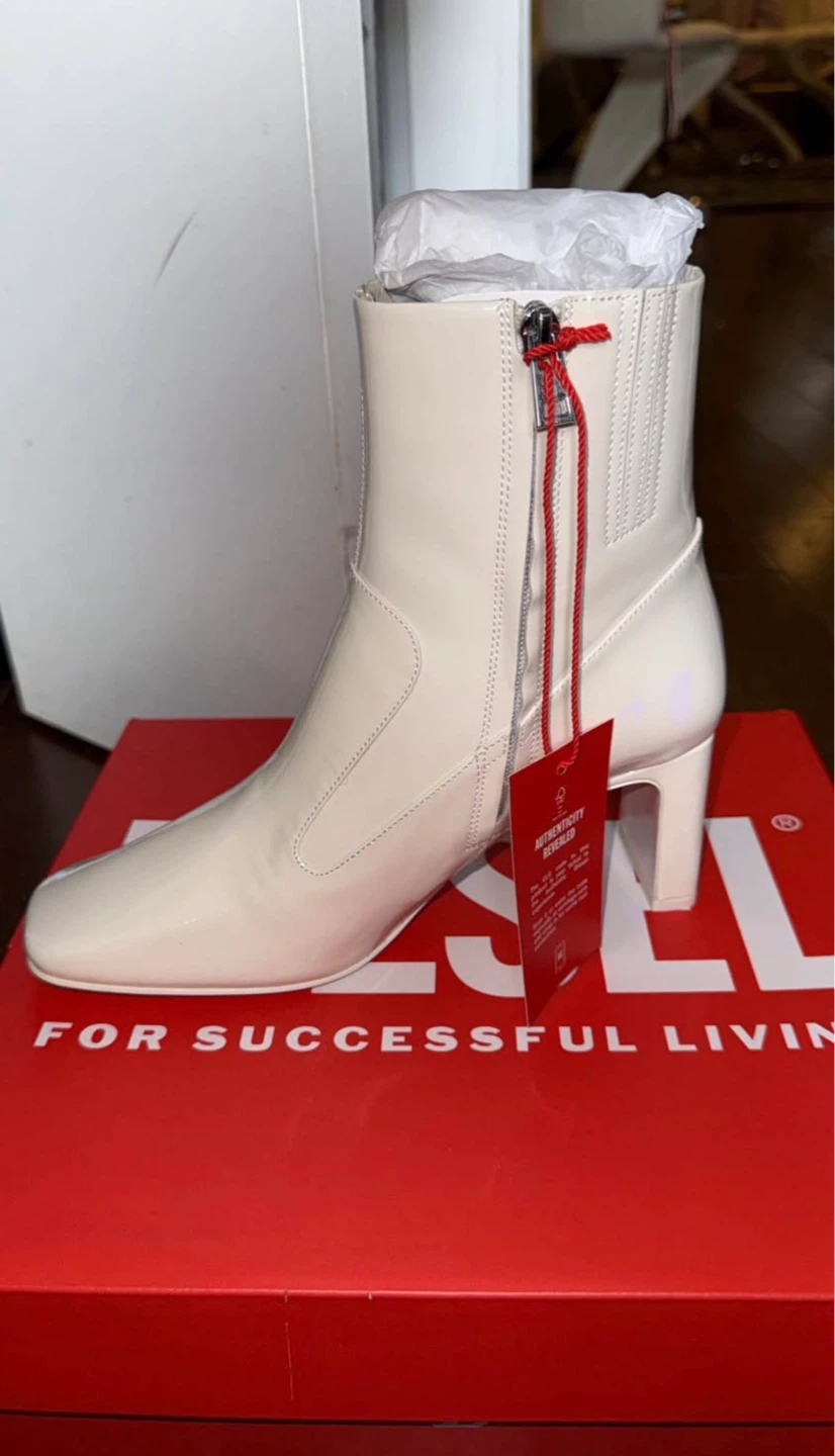 Diesel Women's "D-Millenia" Ankle Boots - Size 8.5 - photo 4
