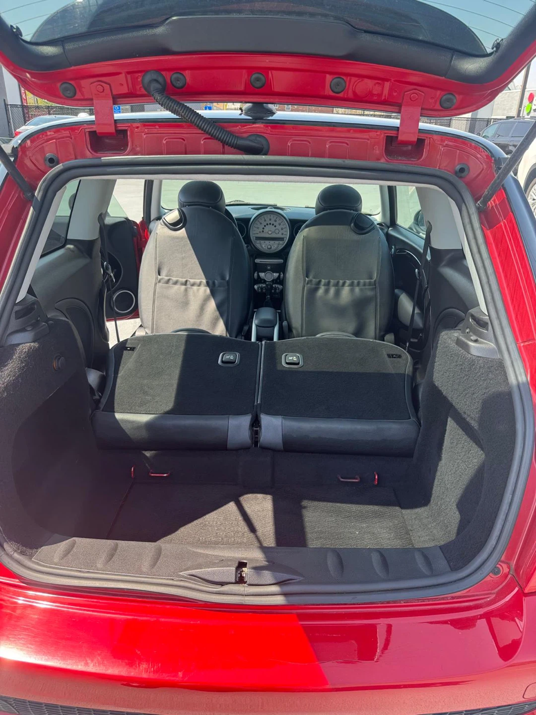 Red Mini Cooper Hardtop - photo 4