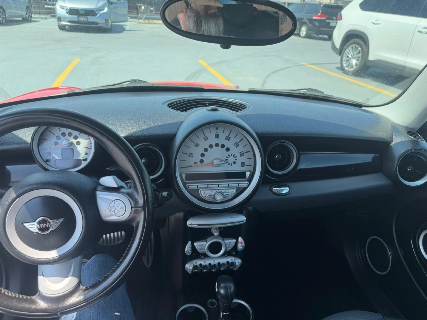 Red Mini Cooper Hardtop - photo 5