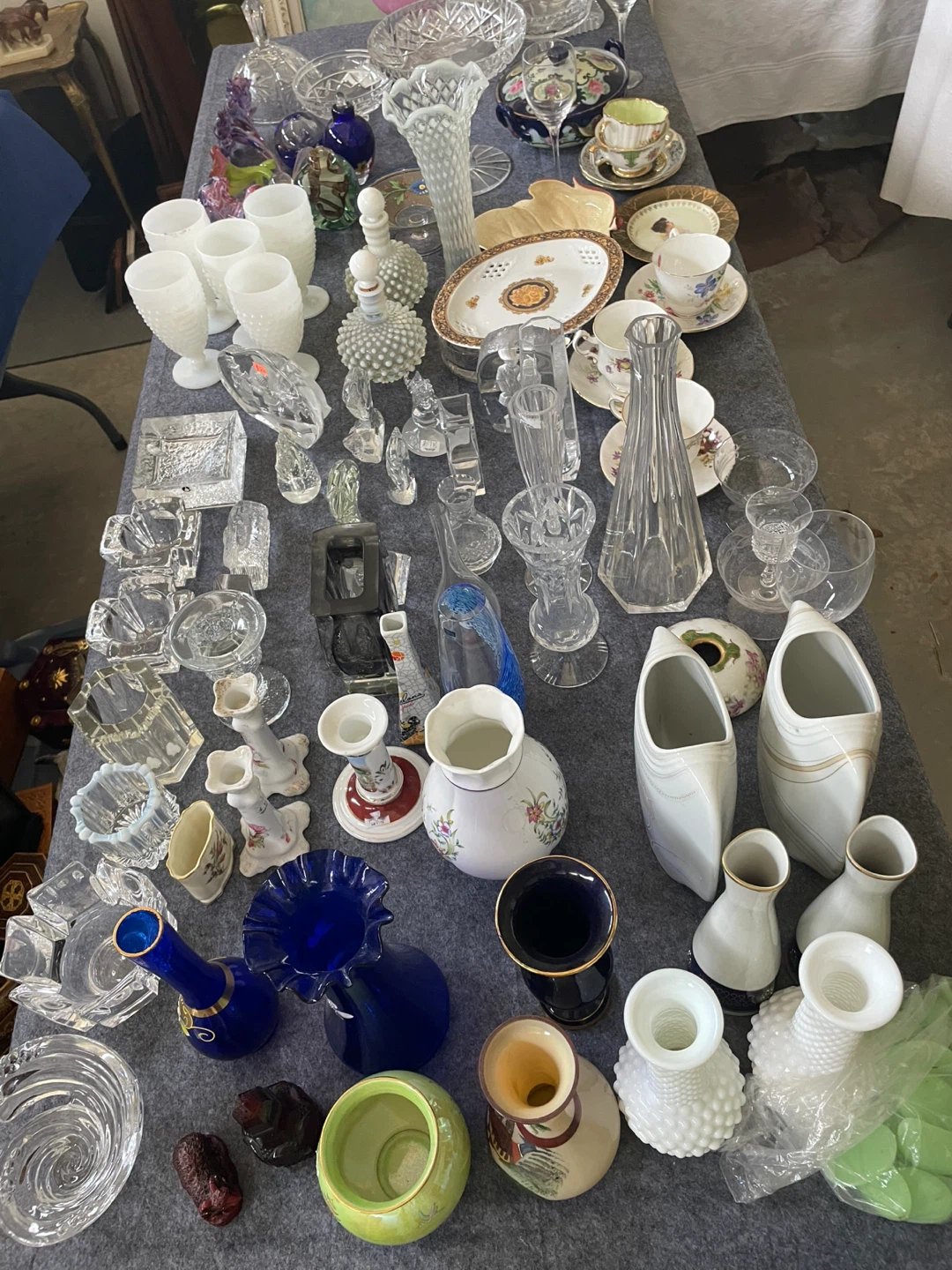 Assorted Vintage Glassware and Ceramics - photo 2