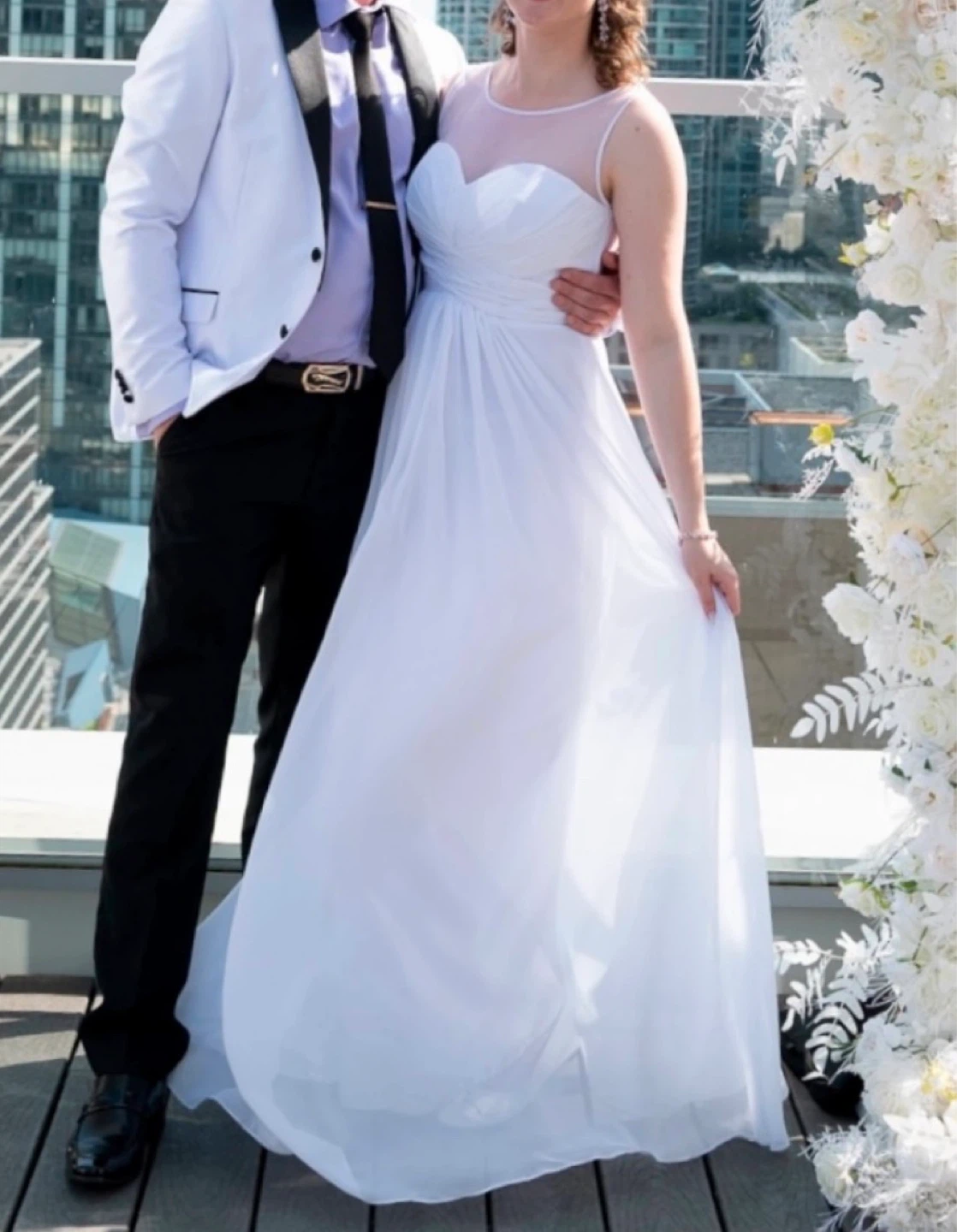 White Chiffon Wedding Dress - photo 4