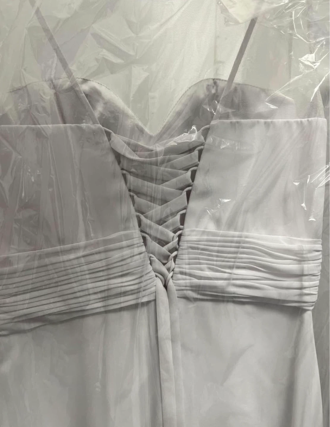 White Chiffon Wedding Dress - photo 3