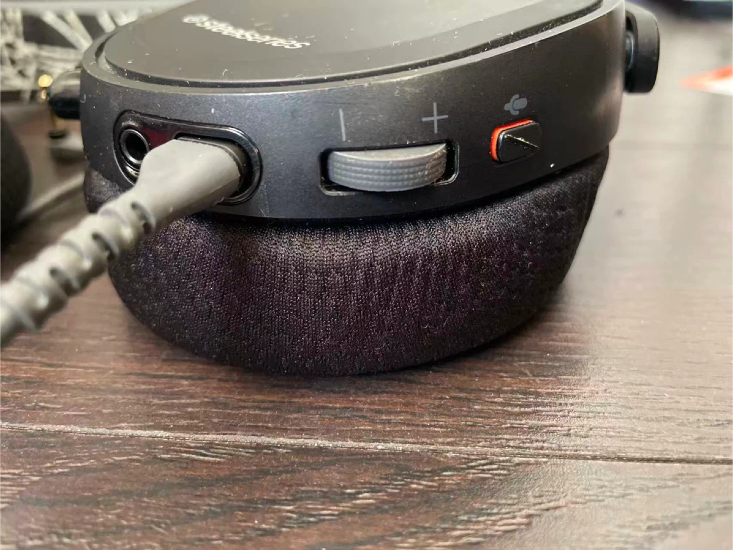 SteelSeries Arctis accessories and Gaming Headset - photo 4