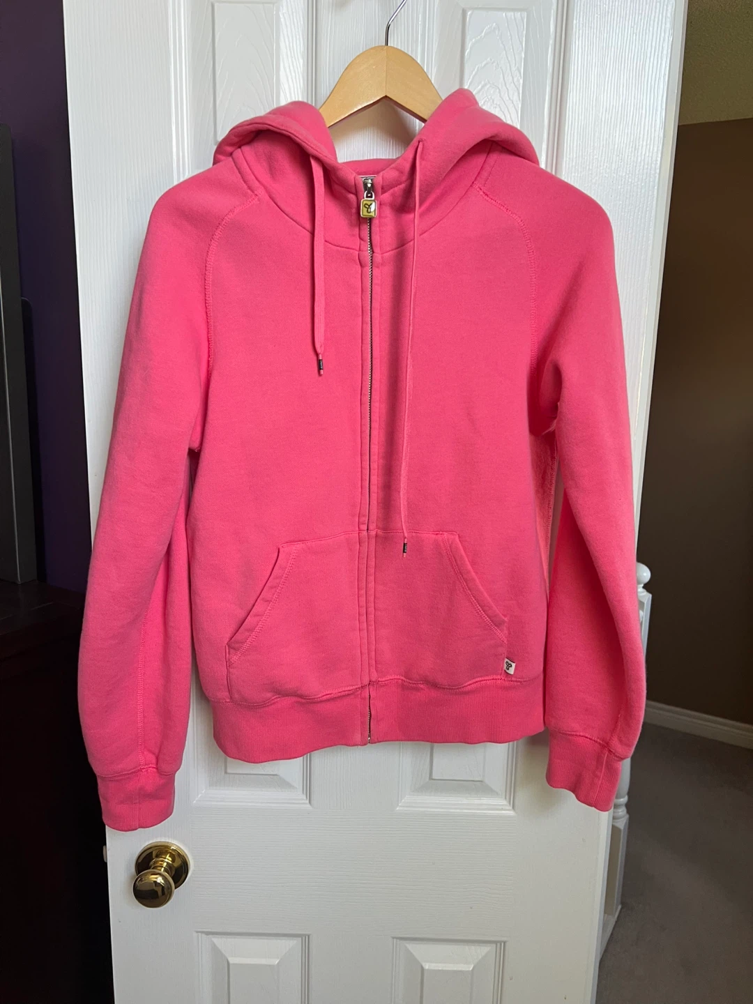 TNA zip up size medium