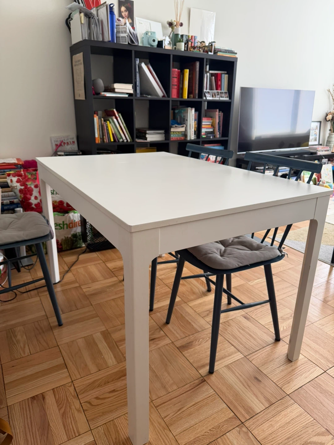 MOVING SALE - IKEA EKEDALEN Extendable dining table, white - photo 2