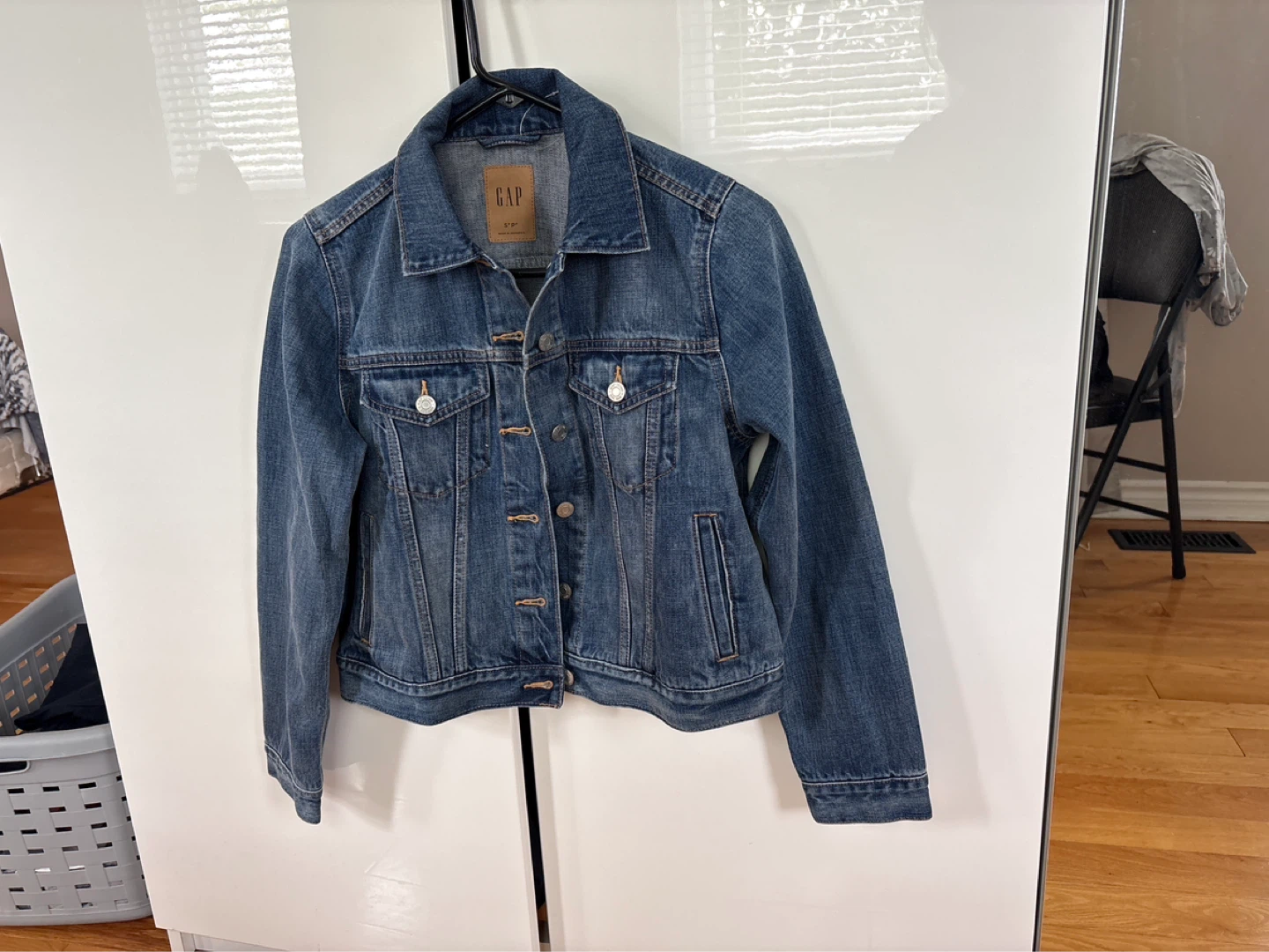 GAP ladies Denim Jacket size small