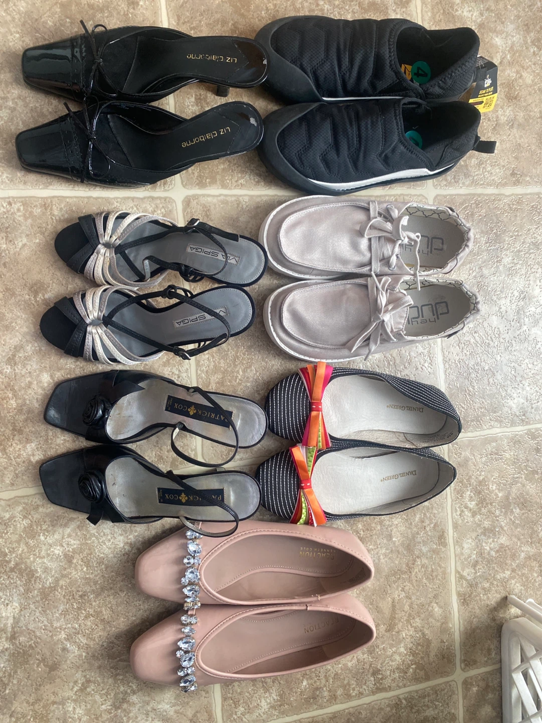 Ladies shoe