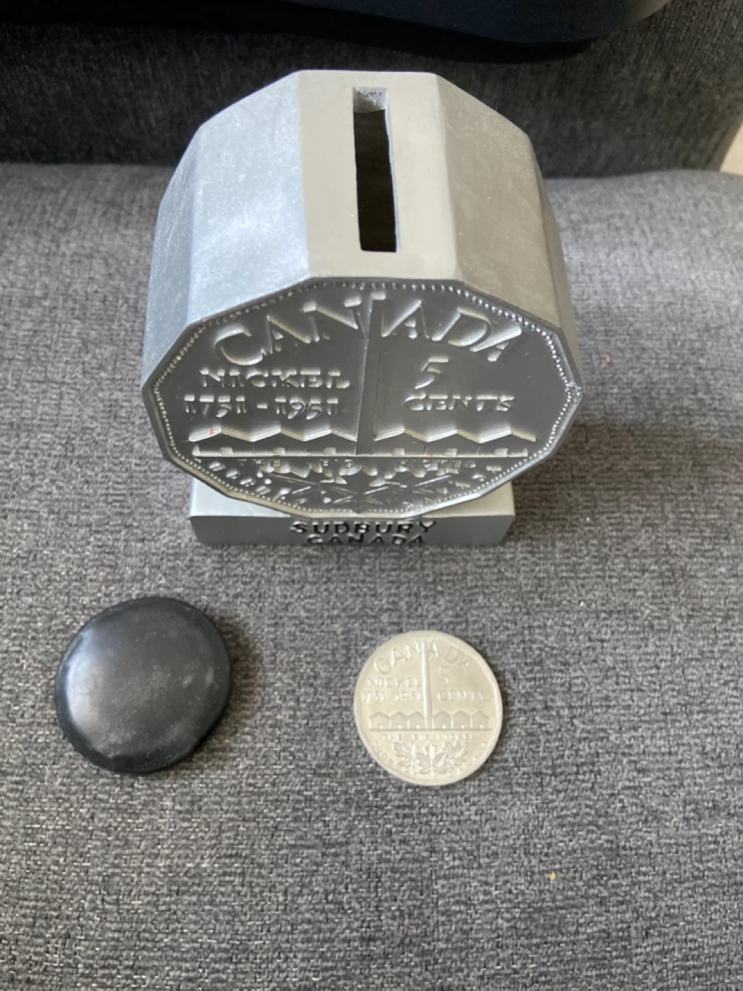 Big Nickel Sudbury Canada Coin Bank - photo 2