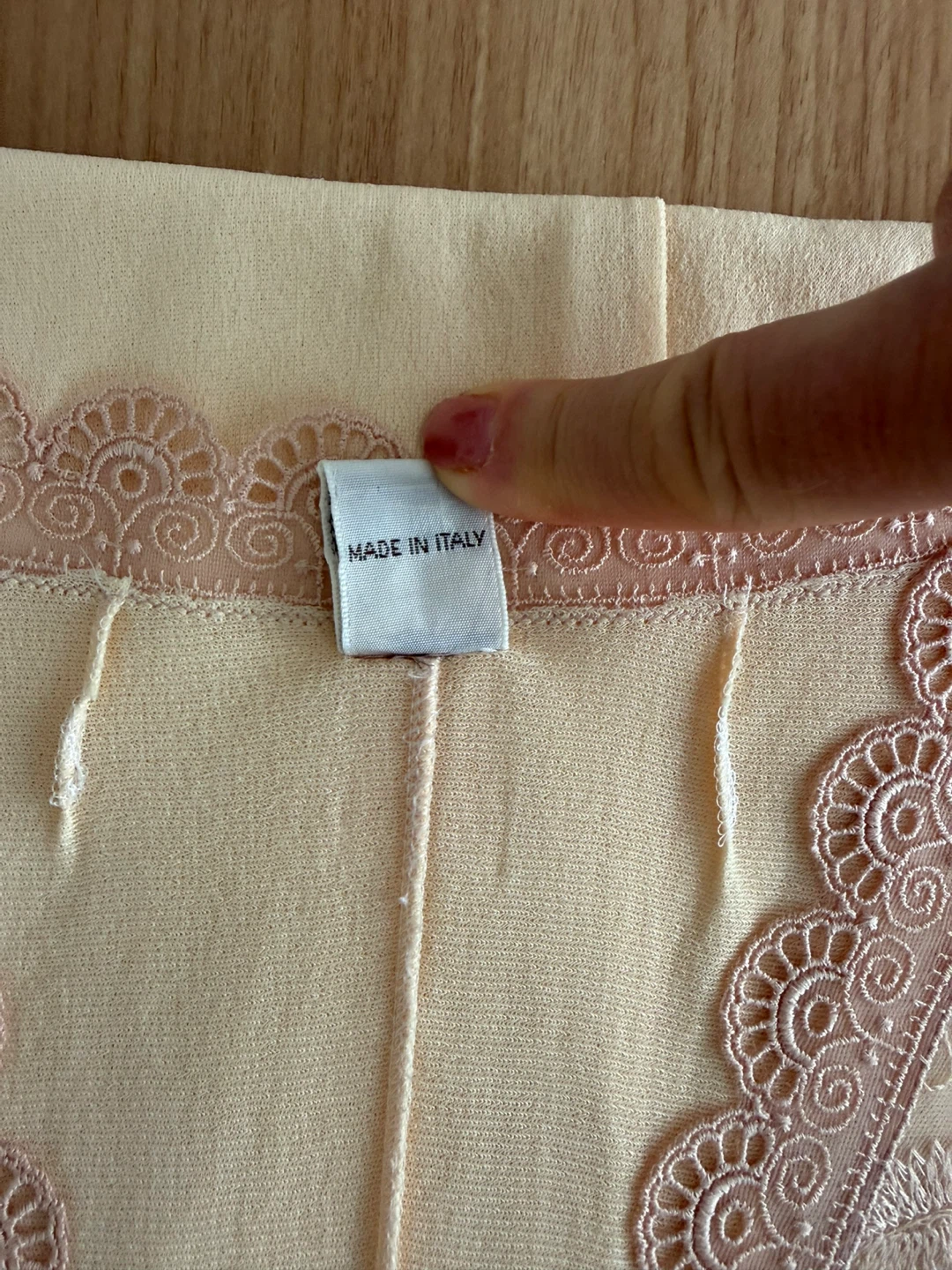 Brand New-Firenze Womens Beige Nightgown & Robe- Reduced! - photo 5