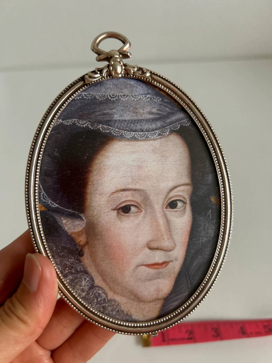 Vintage Silver-Plated Portrait Miniature - photo 3