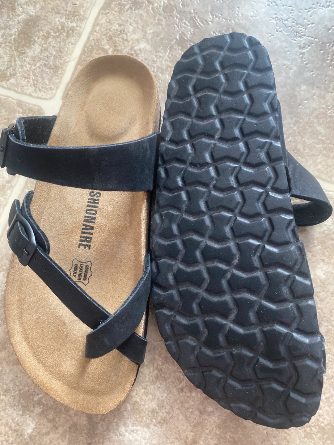 Cushionaire Women's Black Sandals Size 6M - photo 2
