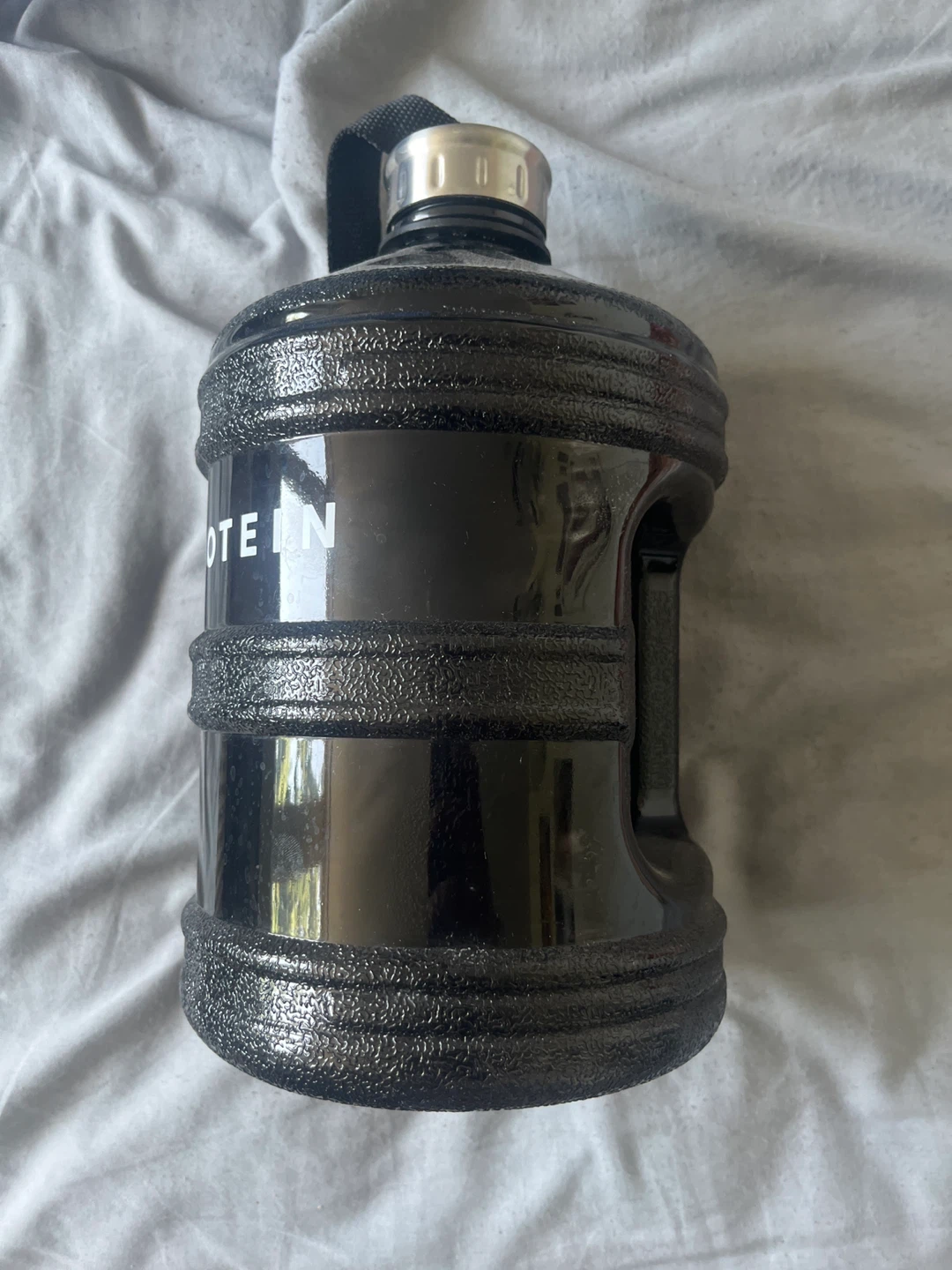 Black Water Jug