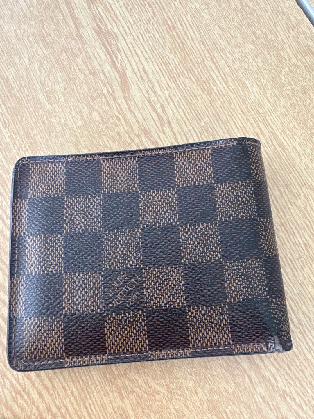Louis Vuitton Bi-fold Wallet - photo 2