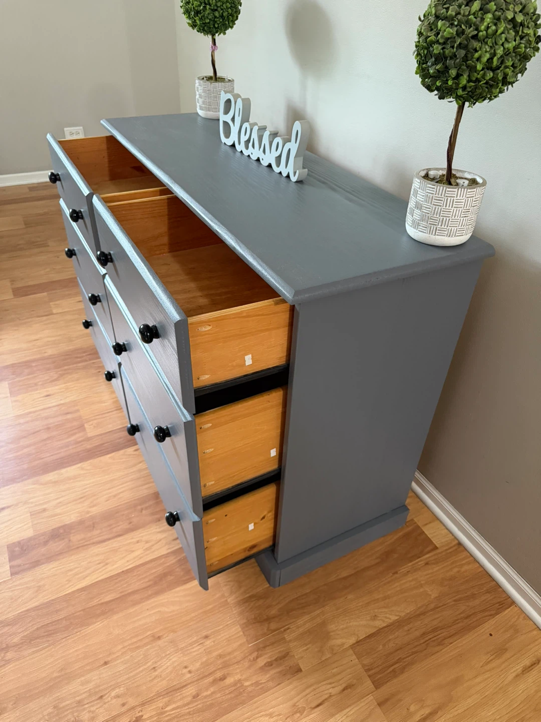 ✨🩶Beautiful solid pine dresser🩶✨ - photo 4