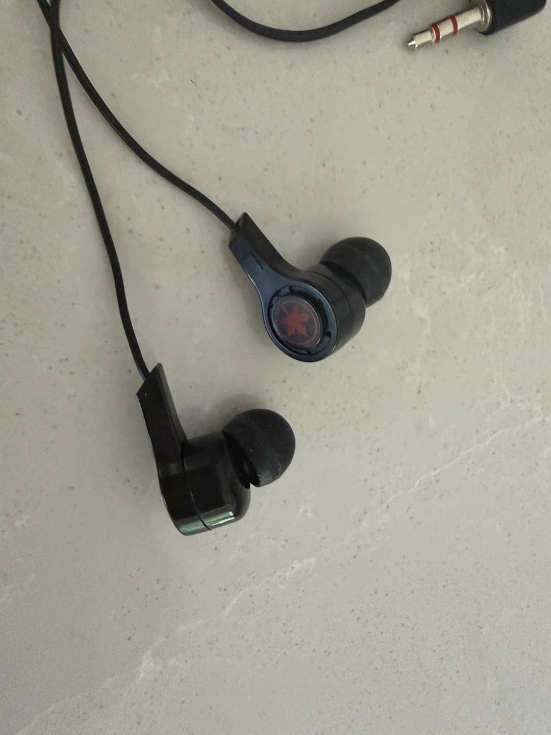 Black Earbuds from Air Canada - photo 2