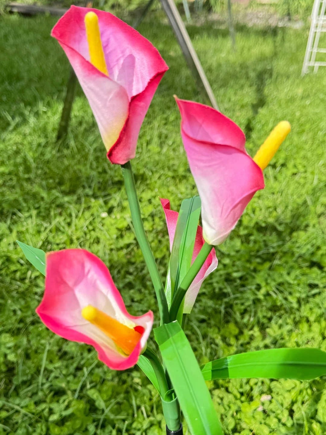 Solar Garden Lights - Calla Lily Design - photo 2