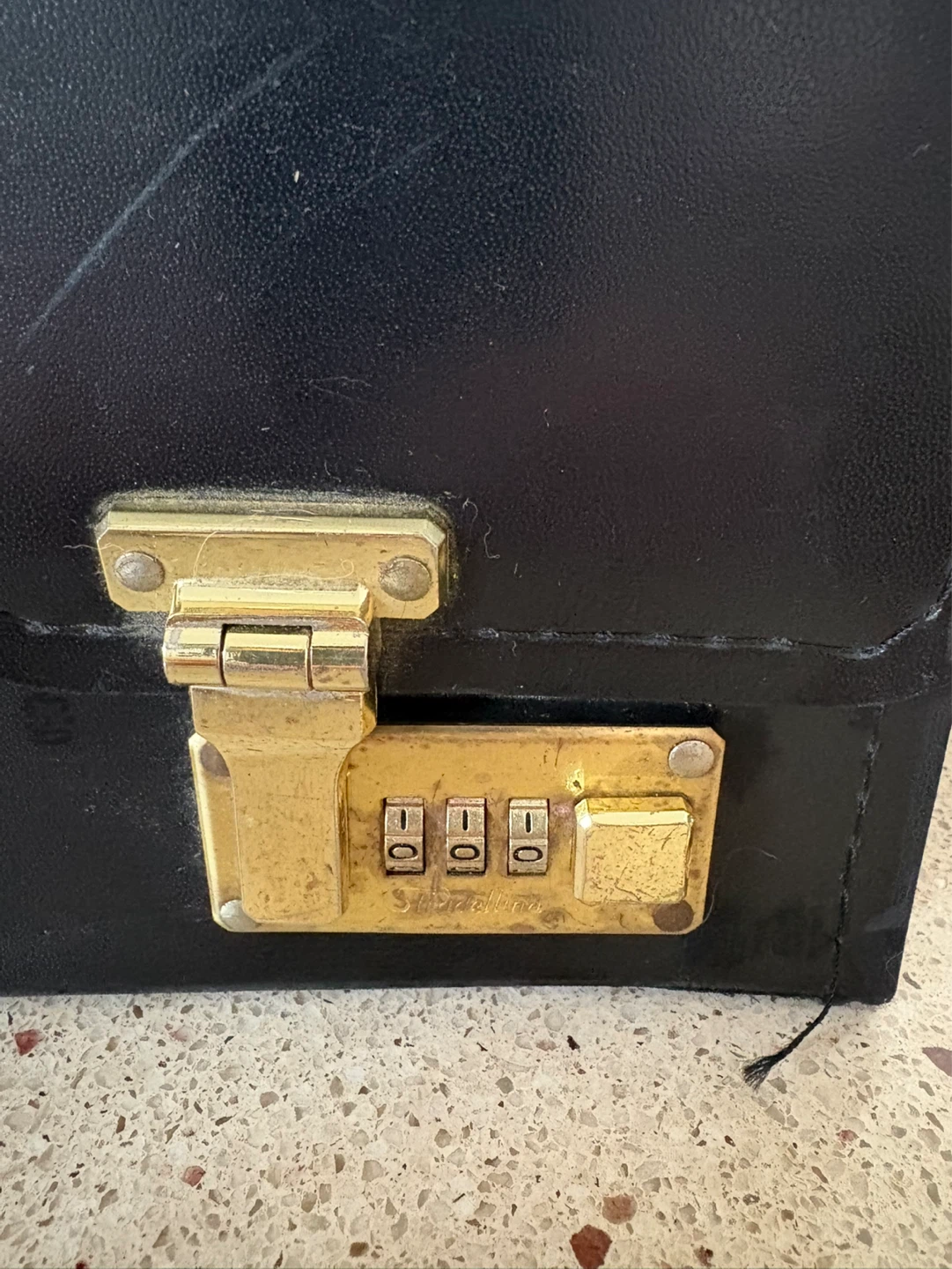 STRADELLINA BLACK LEGAL SIZE LEATHER ROLLING ATTACHE CASE - photo 4