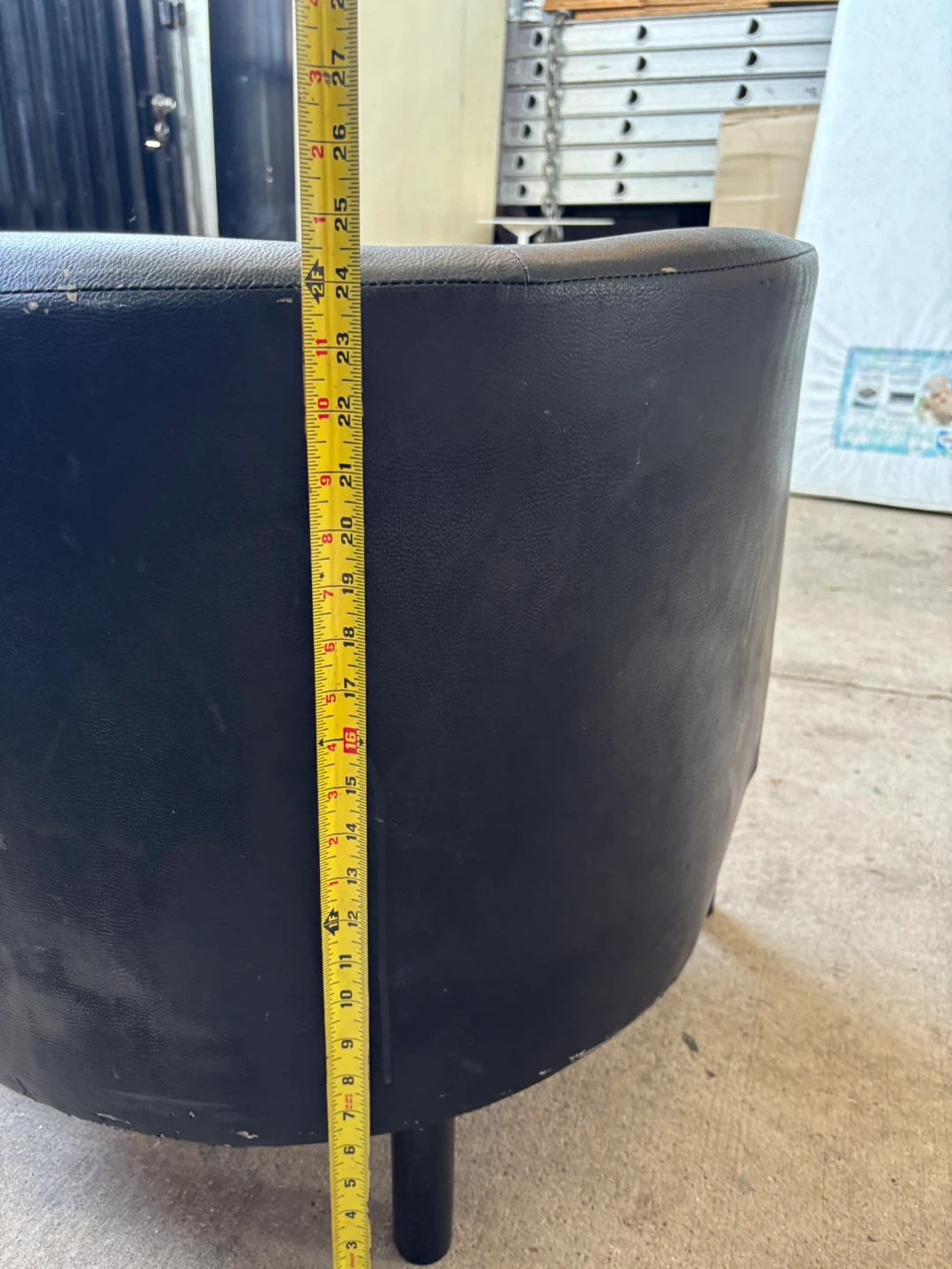 Black Leather Barrel Chair - photo 5