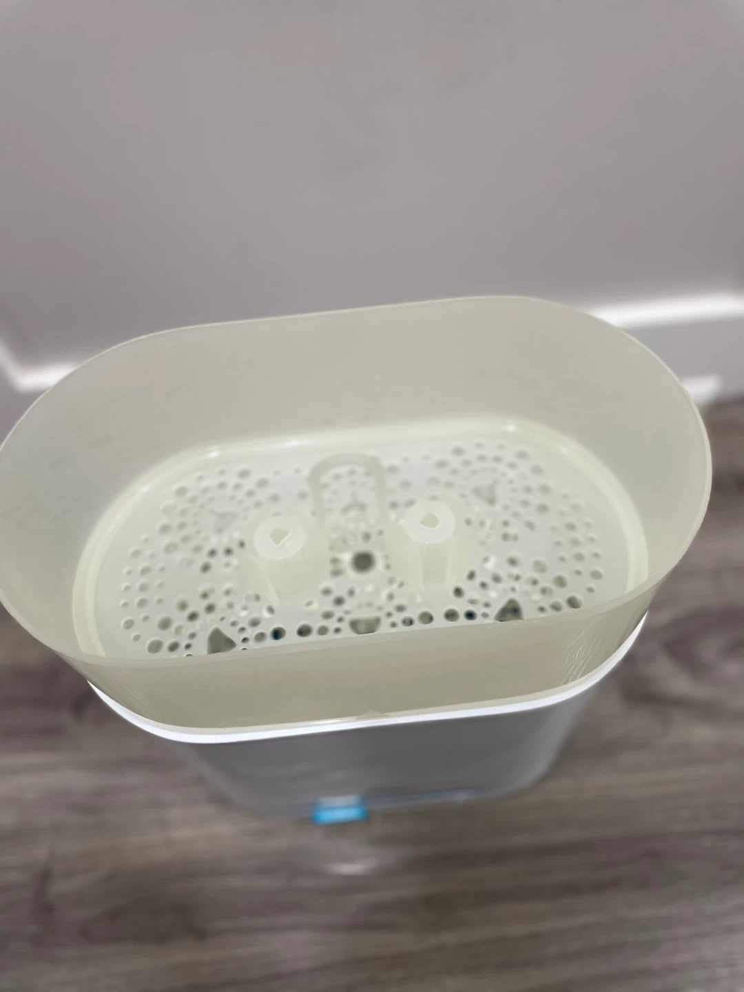 Philips AVENT 3-in-1 Electric Steam Sterilizer - photo 3