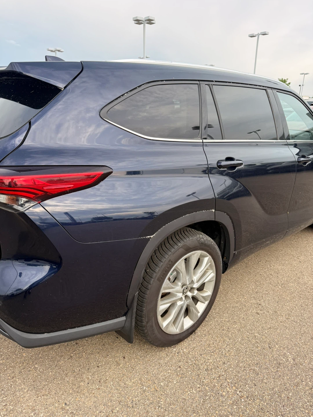 2020 Toyota Highlander Limited Leather, Panoramic Roof - photo 3