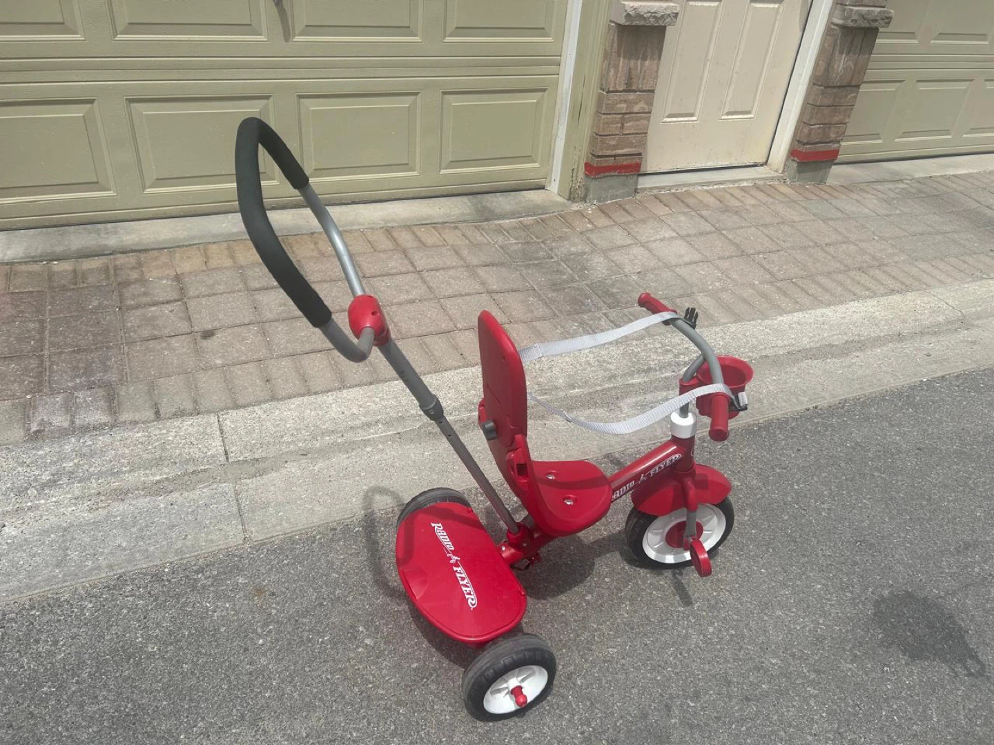 Radio Flyer Tricycle with Parent Handle