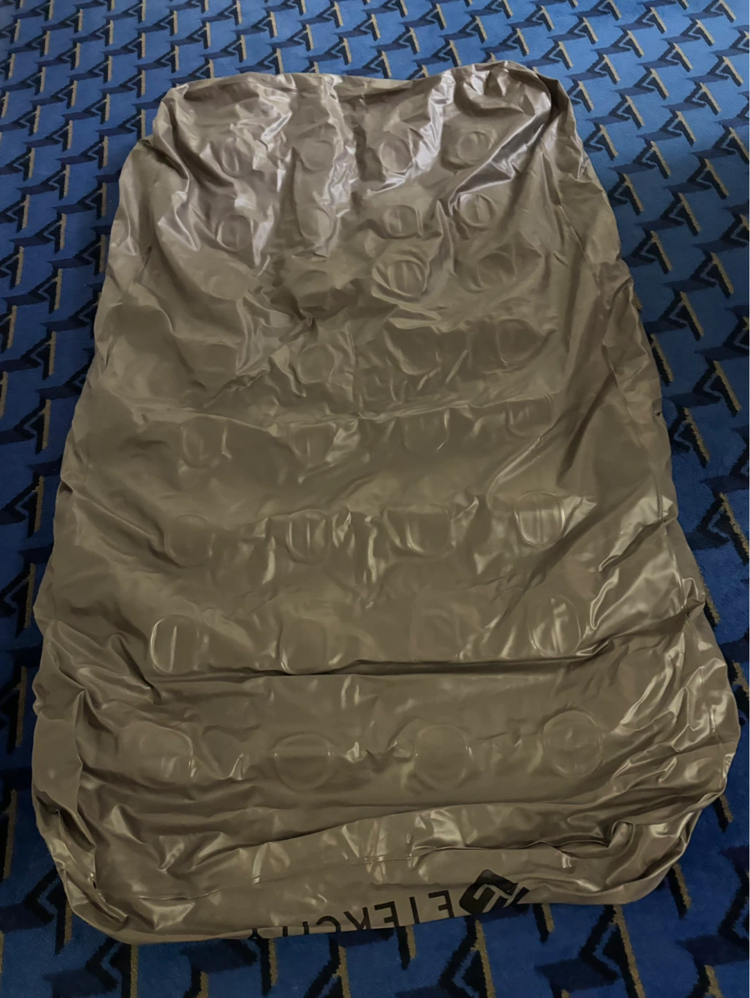 ETEKCITY Inflatable Air Mattress w/Pump