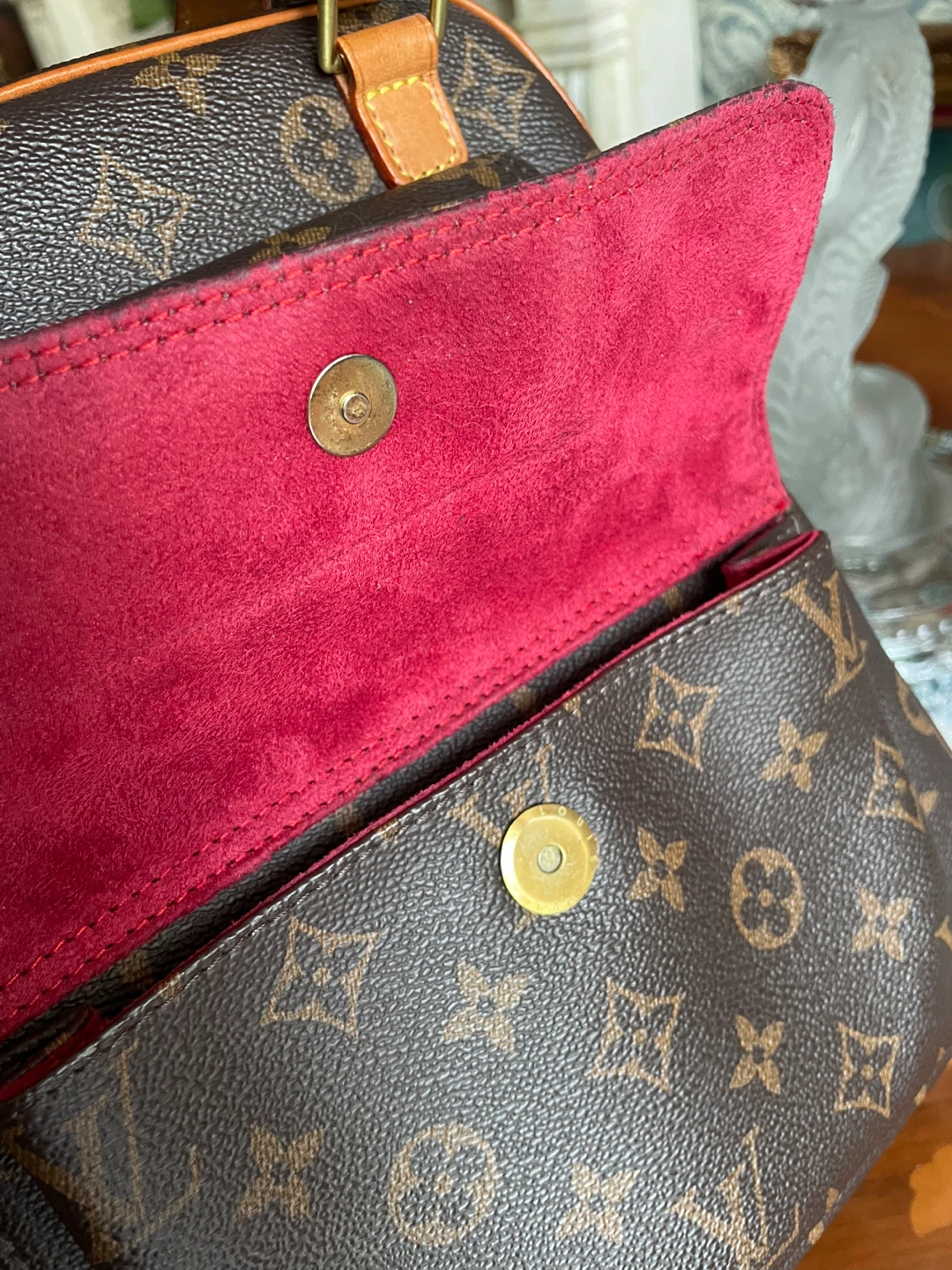 Authentic Vintage Louis Vuitton Excentri Cité Bag (2001) - photo 5