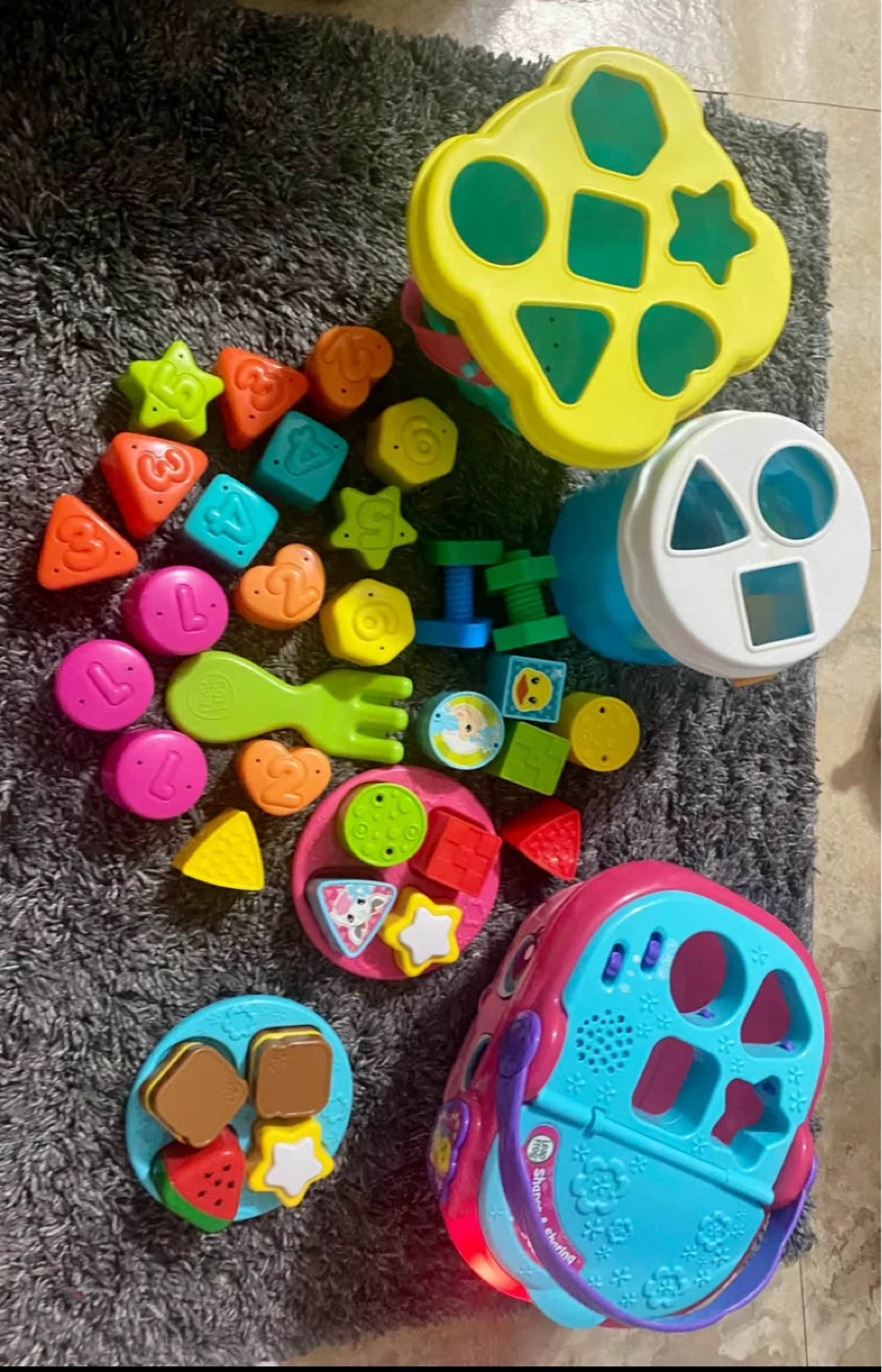 LeapFrog Shapes & Sharing Picnic Basket