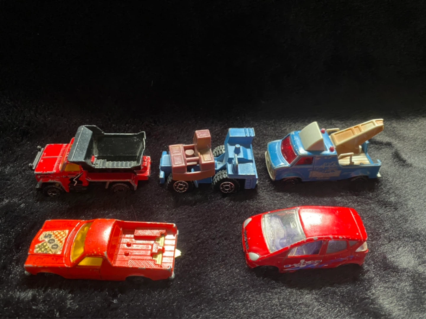 Vintage Matchbox & Die-Cast Toy Truck Lot (5 Pieces)