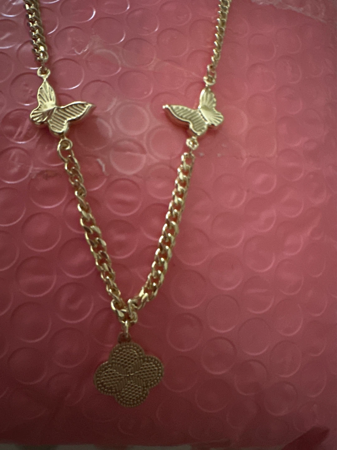 Gold laminated Butterfly & Clover Necklace - photo 2