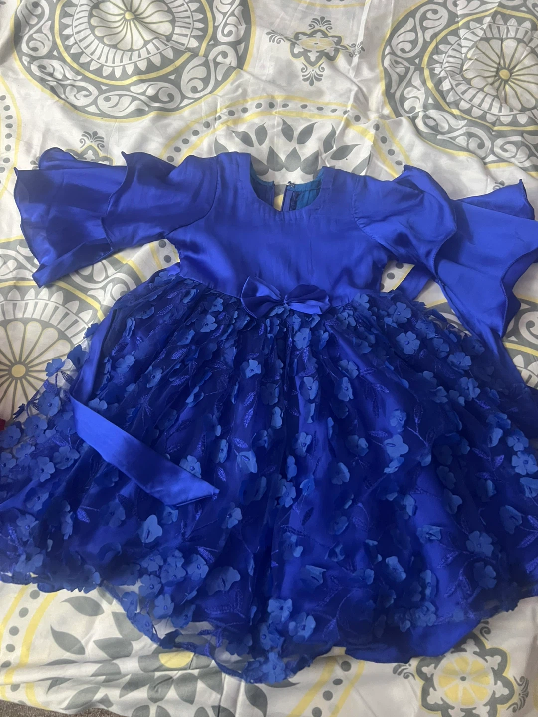 Girls' party dress - photo 4