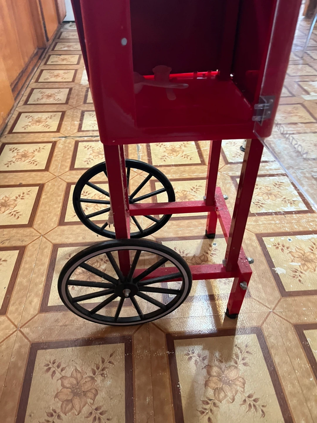 Nostalgia Red Popcorn Machine - photo 2
