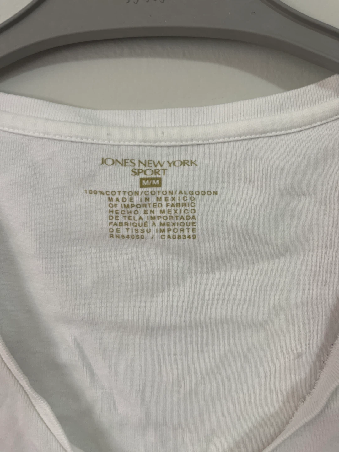 Jones New York Sport White Long Sleeve V-Neck T-Shirt - photo 2