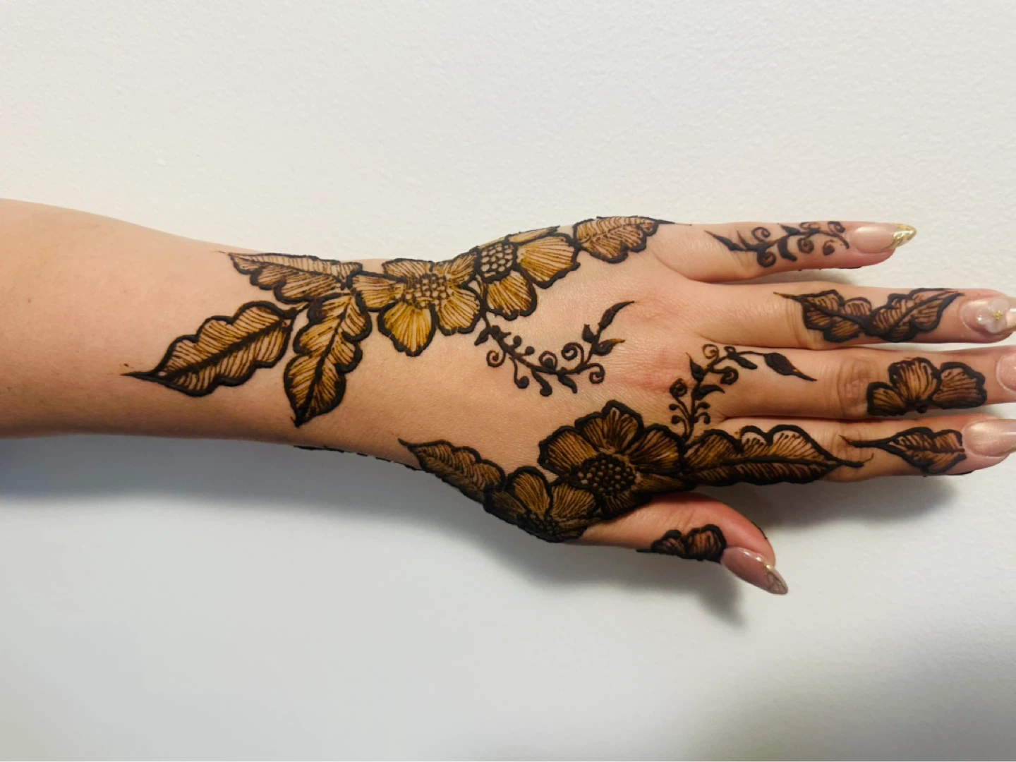 Henna - photo 2