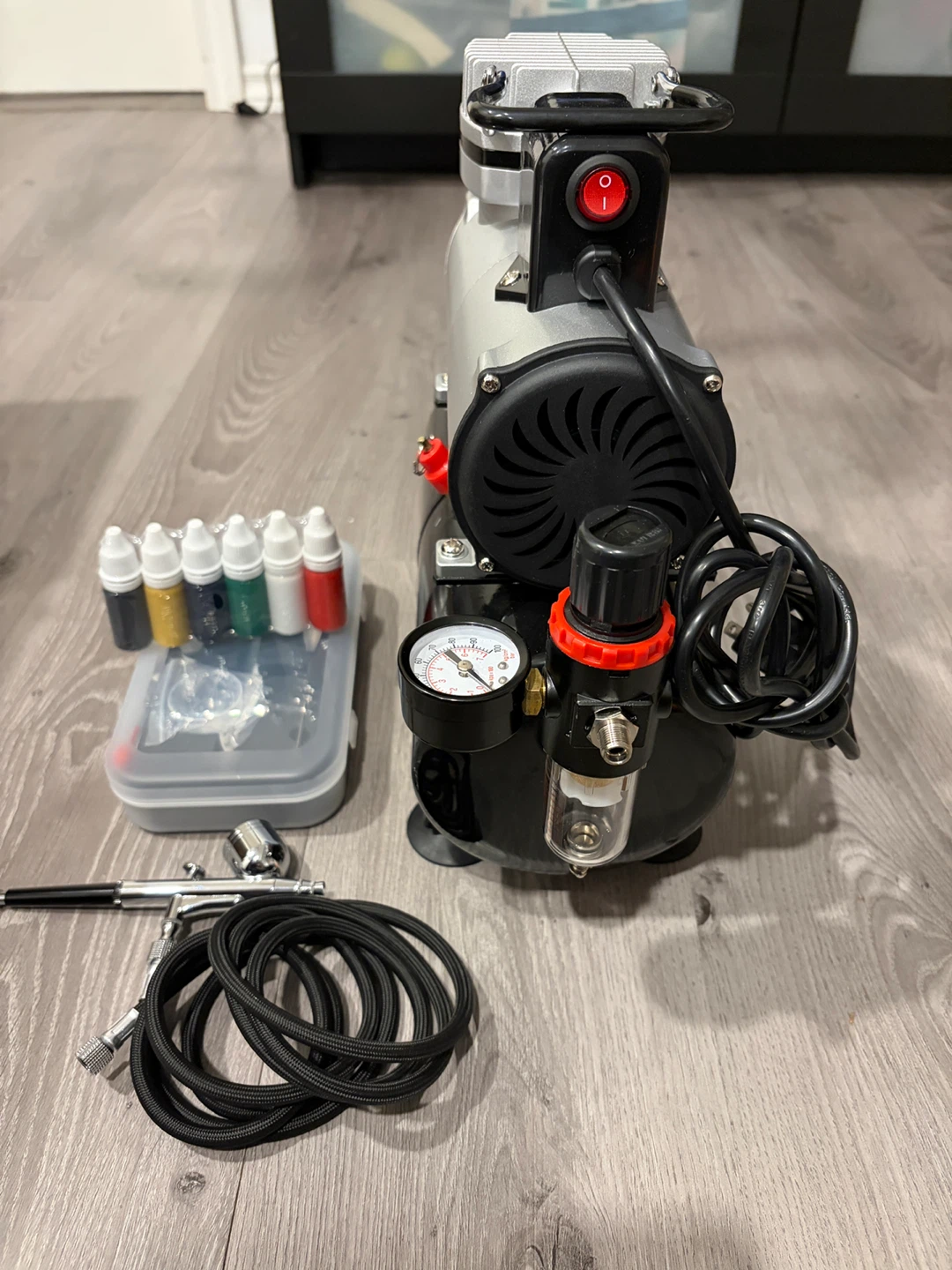 Airbrush Compressor Kit with Paints - photo 2