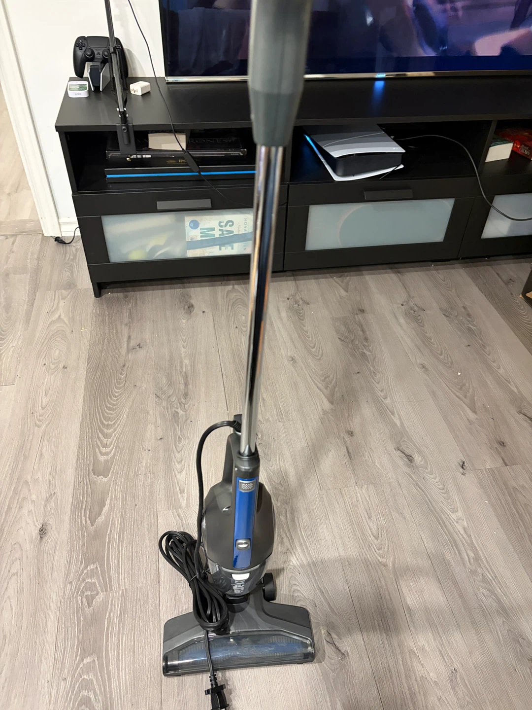 Eureka Lightweight Stick Vacuum