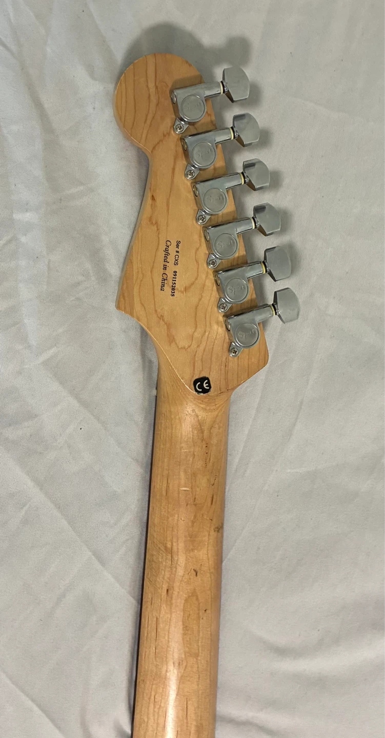 Squier Strat Electric Guitar - photo 3