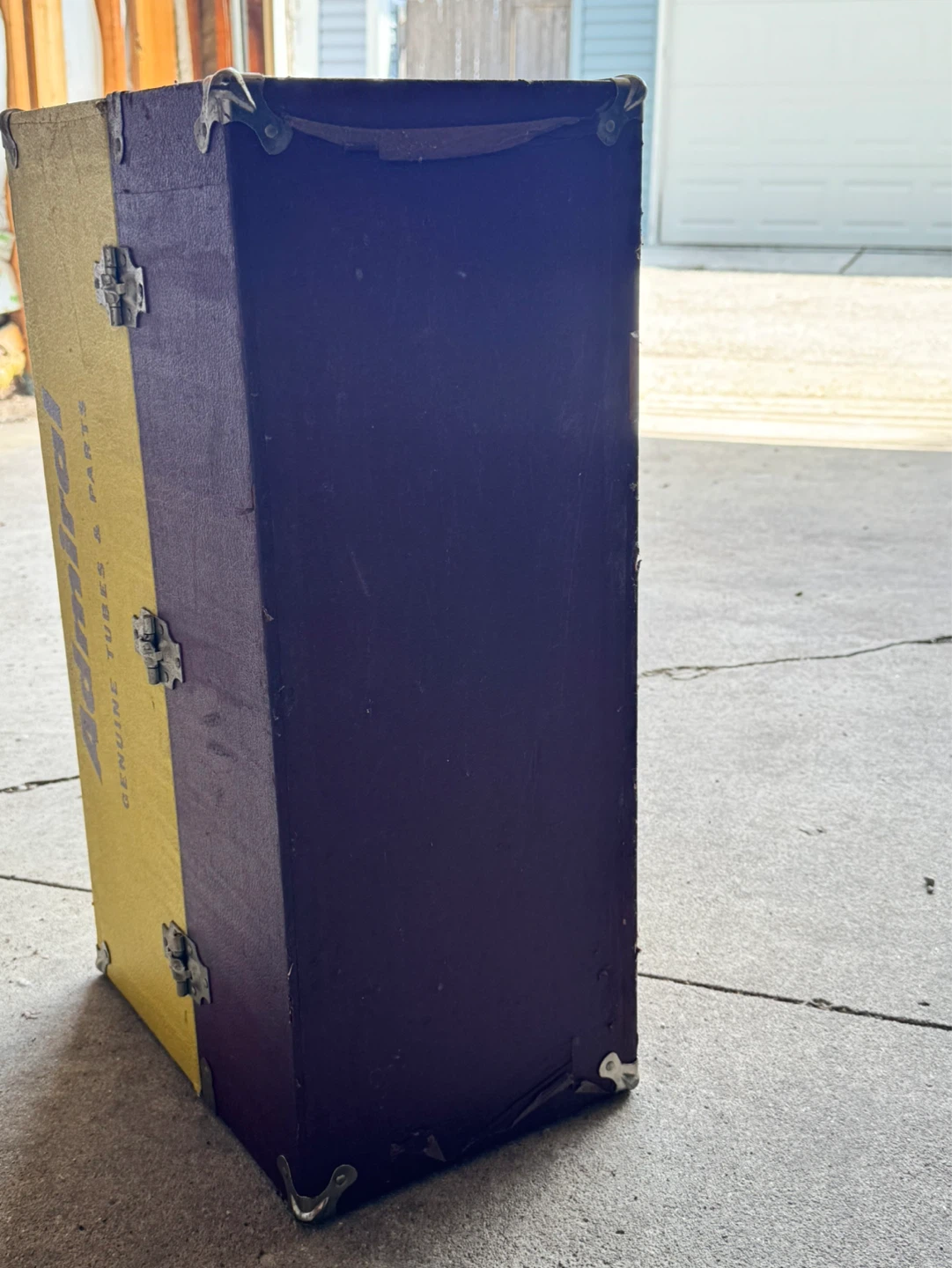 Admiral Genuine Tubes & Parts Storage Box - photo 4