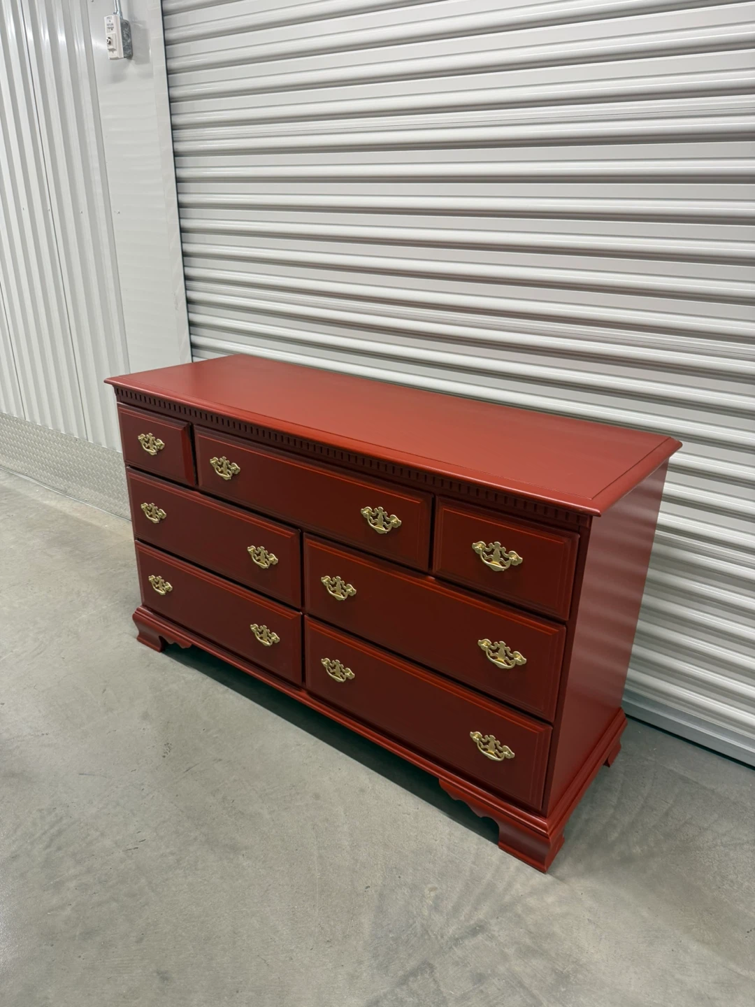 🚨Free Delivery NY/NJ Red Pepper Solid Wood Dresser - 7 Drawers - photo 2