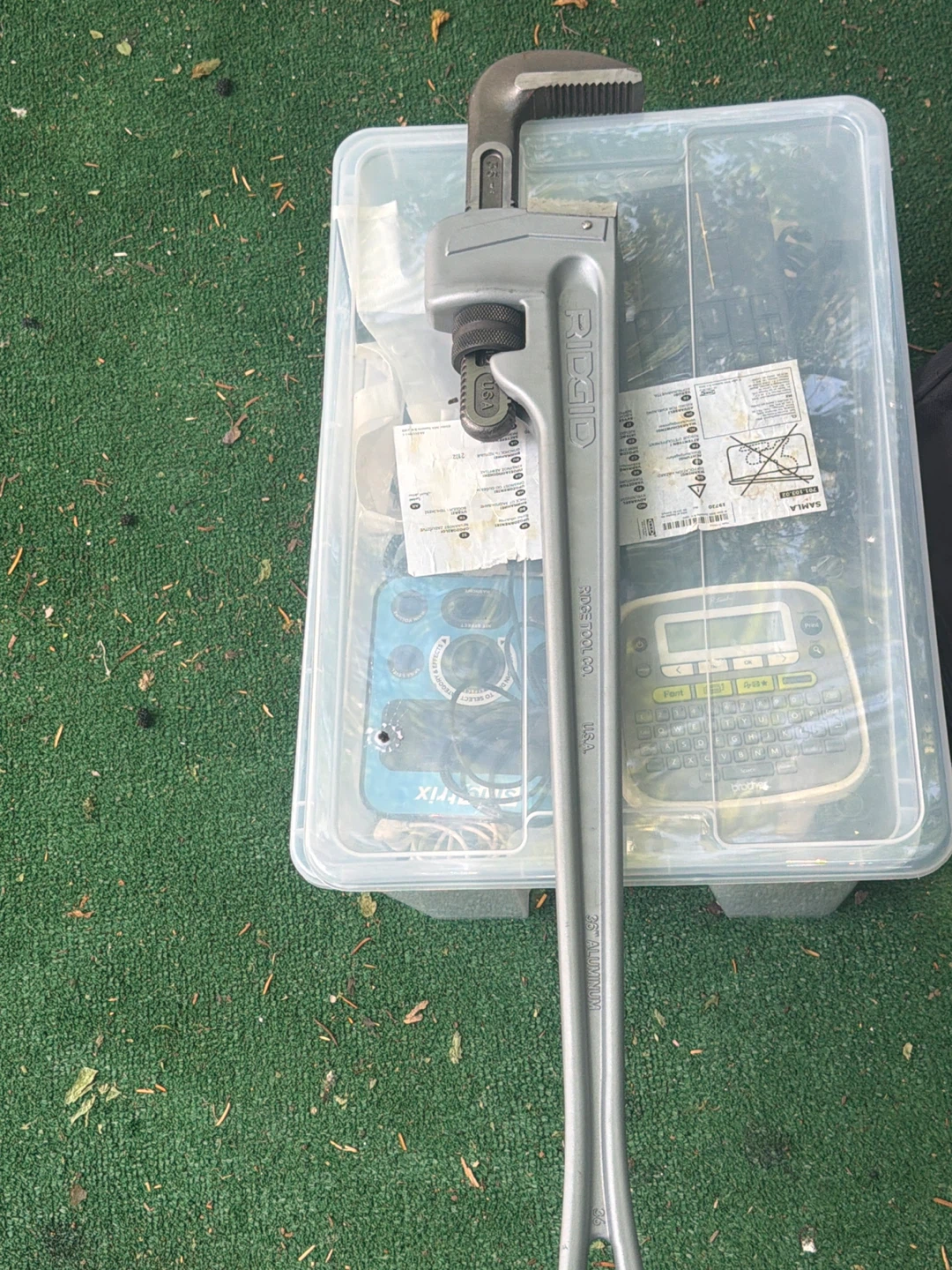 Ridgid 36" Aluminum Pipe Wrench