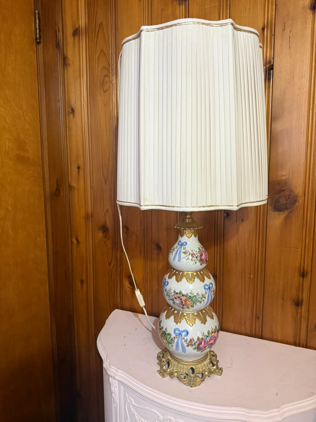 Antique table lamp
