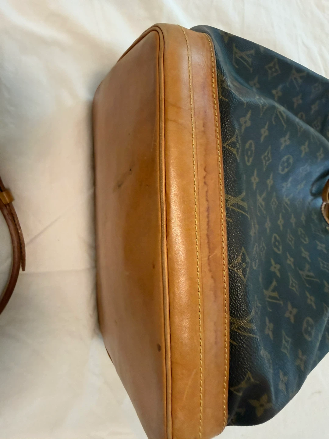 Louis Vuitton Monogram Bucket Bag - photo 5