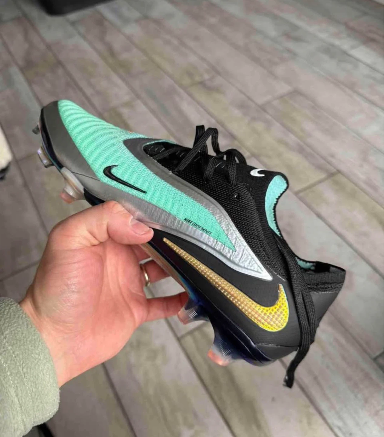 Nike Phantom GX Elite Dynamic Football Cleats