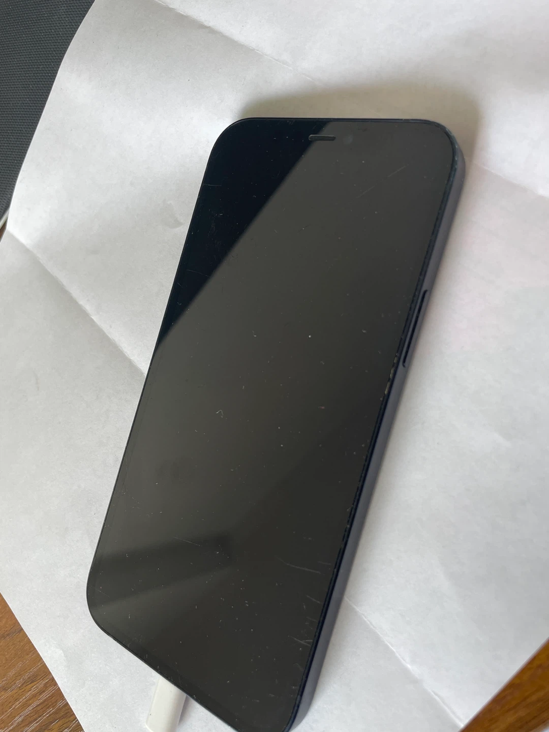 Apple iPhone 12 - Black