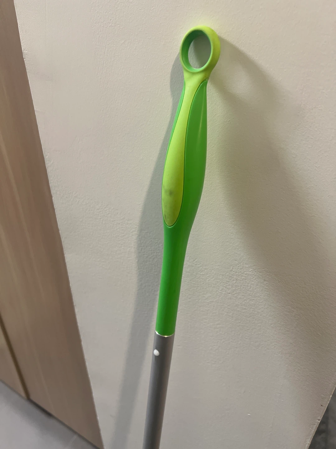 Swiffer Wet and Dry  Floor Cleaner - photo 3