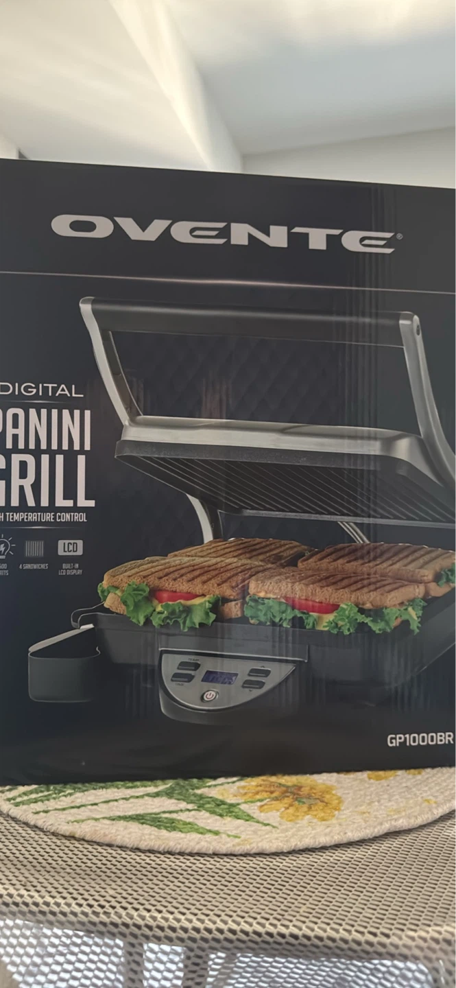 Ovente Digital Panini Grill GP1000BR